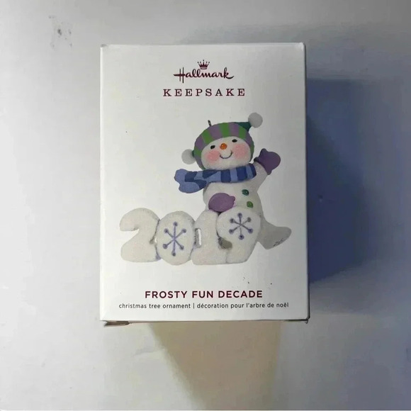 2019 Hallmark Keepsake Ornament Frosty Fun Decade Snowman NEW Christmas Holidays - Picture 1 of 4